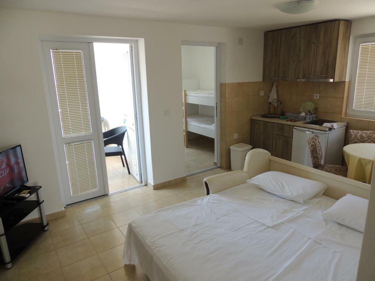 Apartment Susanj Bar Buitenkant foto